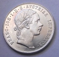 DSCF58536_200x200.jpg
