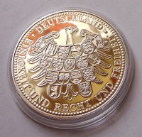 DSCF72273_200x200.jpg