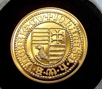 HUNYADI_J__NOS_A_57fa71019d1e0_200x200.jpg